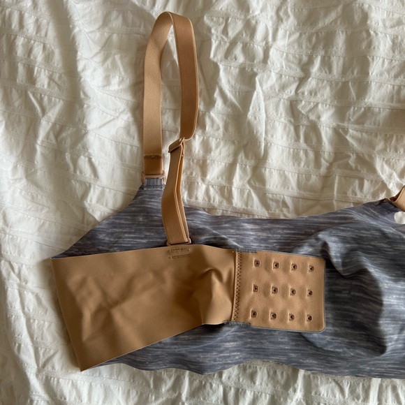 KNIX bra in size 1 - Picture 2 of 5